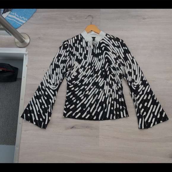 Vintage blouse - Picture 1 of 2